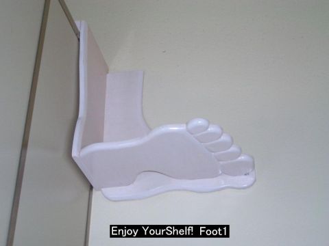 トイレ棚 Enjoy YourShelf! Foot1 7F女子トイレ奥